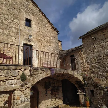 Du Gauzines Holiday home