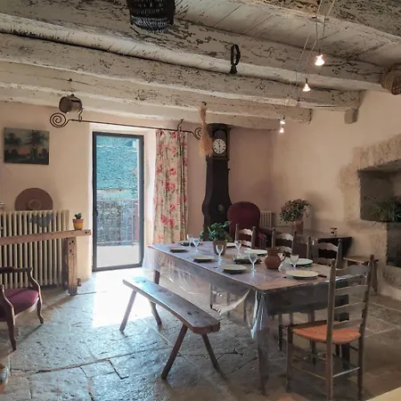 Holiday home Du Gauzines *